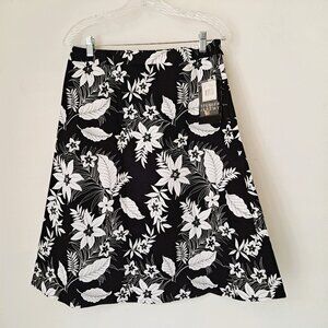 Spencer Jeremy Women Floral Skirt Tropical Print  A-Line Size 8 White/Black NWT